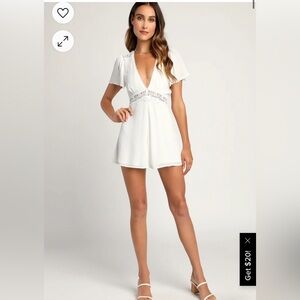 Women’s Lulu’s White Romper XS
